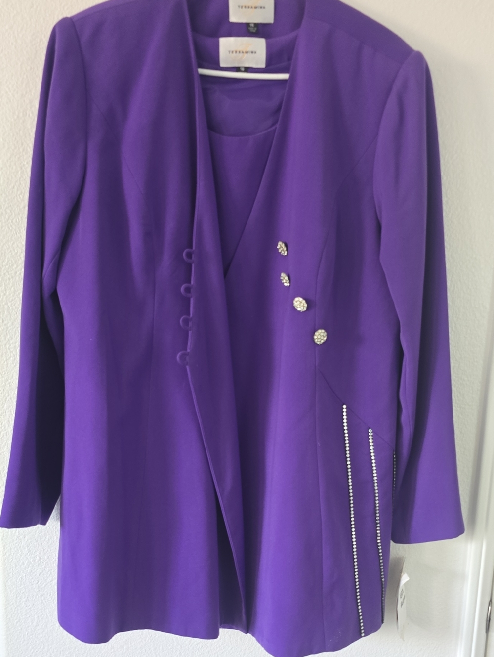 Dress Jacket And Vest With Rhrinstones